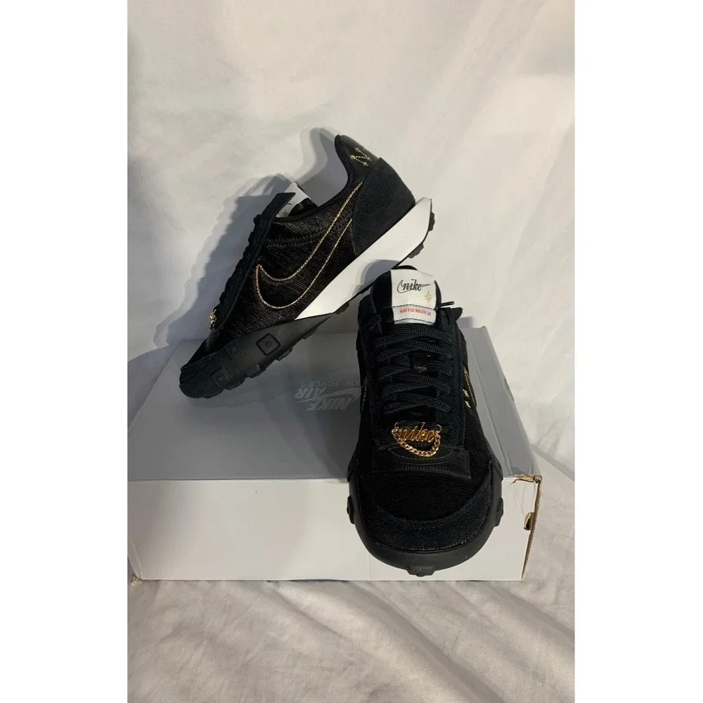 Nike Waffle Racer 2X Black Metallic Gold Astrology Pack Womans 5.5